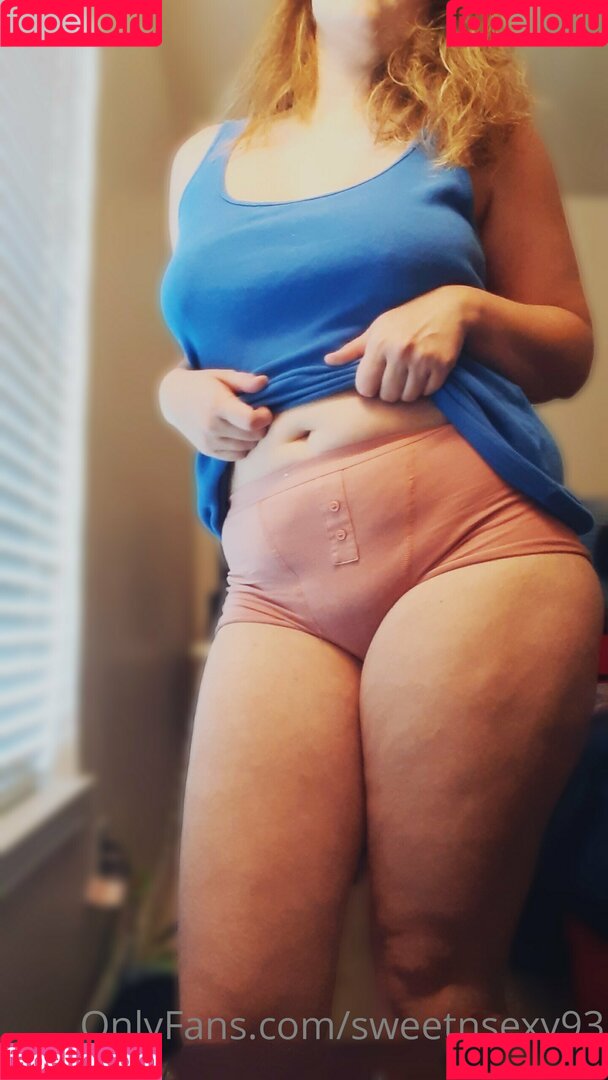 sweetnsexy93 Onlyfans Photo Gallery 