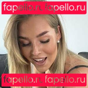 Chloexwalker / chloe_walkerxo Onlyfans Photo Gallery 