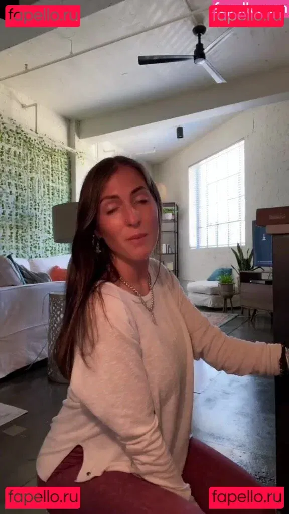 burkekelleher Onlyfans Photo Gallery 