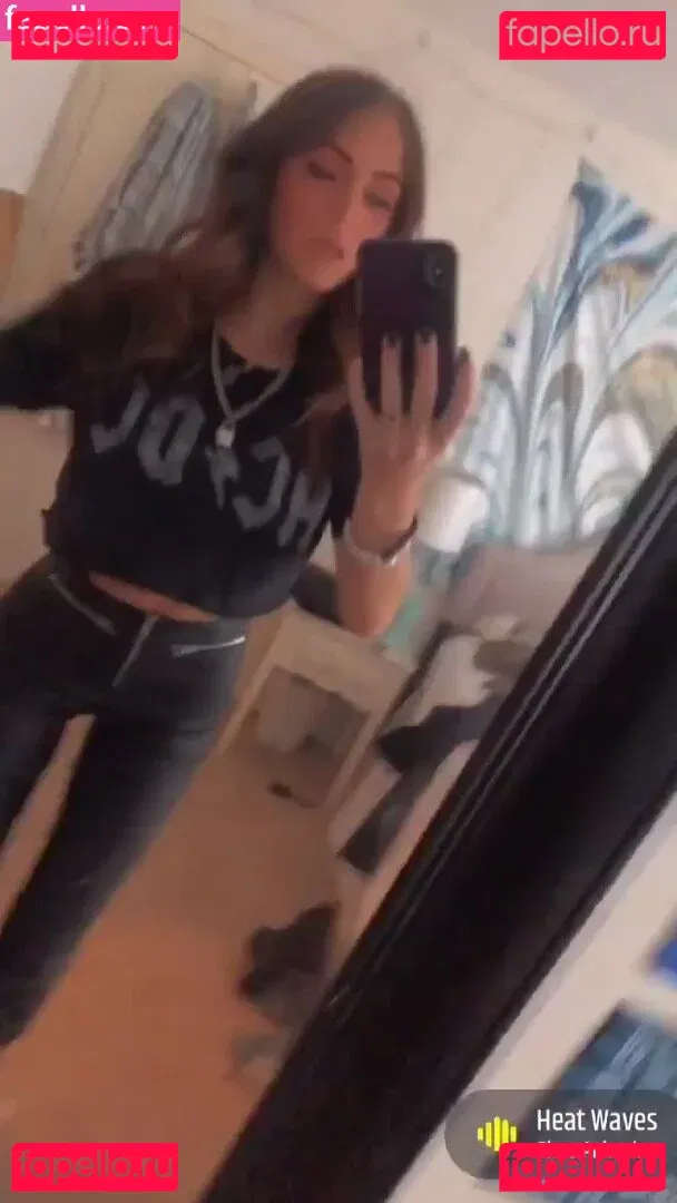 burkekelleher Onlyfans Photo Gallery 