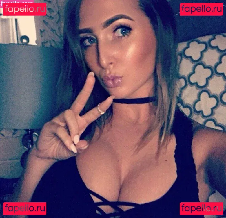 burkekelleher Onlyfans Photo Gallery 