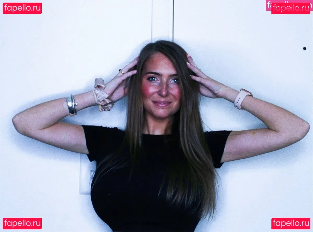 burkekelleher Onlyfans Photo Gallery 