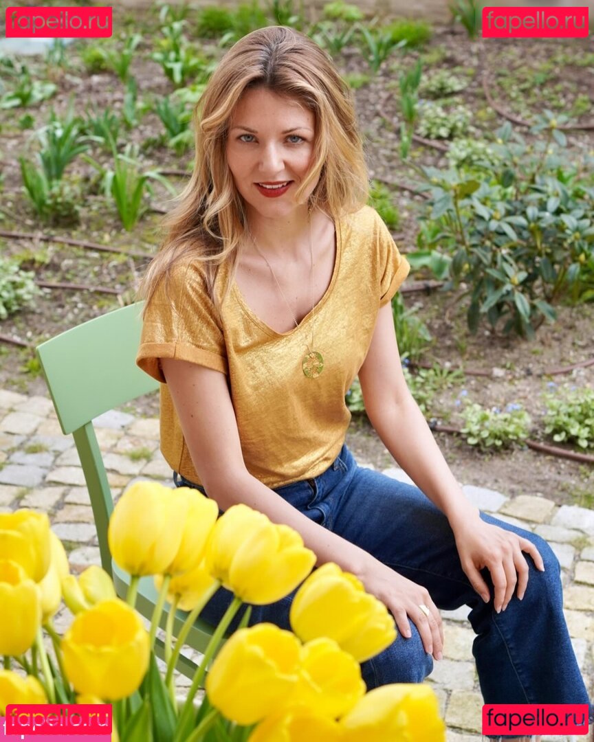 Ella Endlich / ella.endlich.official / ellaendlich Onlyfans Photo Gallery 