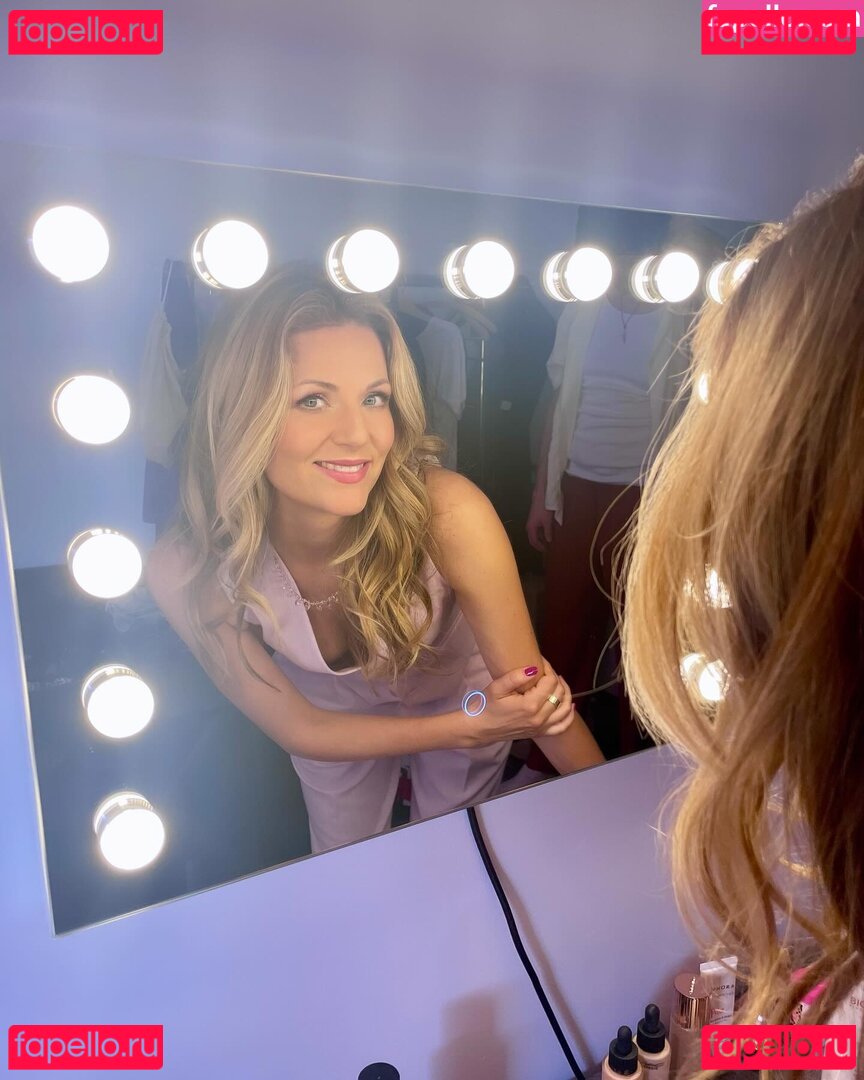 Ella Endlich / ella.endlich.official / ellaendlich Onlyfans Photo Gallery 