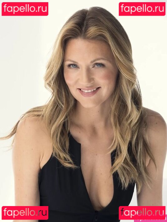 Ella Endlich / ella.endlich.official / ellaendlich Onlyfans Photo Gallery 