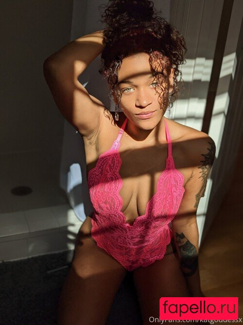 katgoddesstease / katgoddessx Nude Onlyfans Photo 47