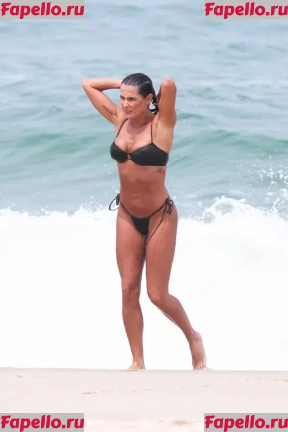 Deborah Secco Onlyfans Photo Gallery 