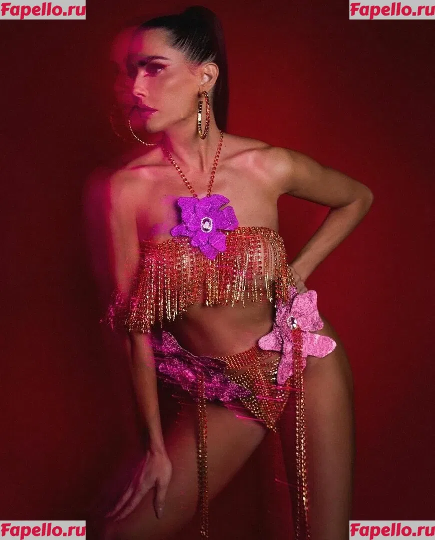 Deborah Secco Onlyfans Photo Gallery 