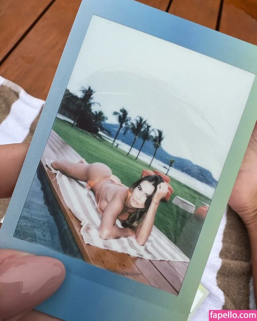 Deborah Secco Onlyfans Photo Gallery 