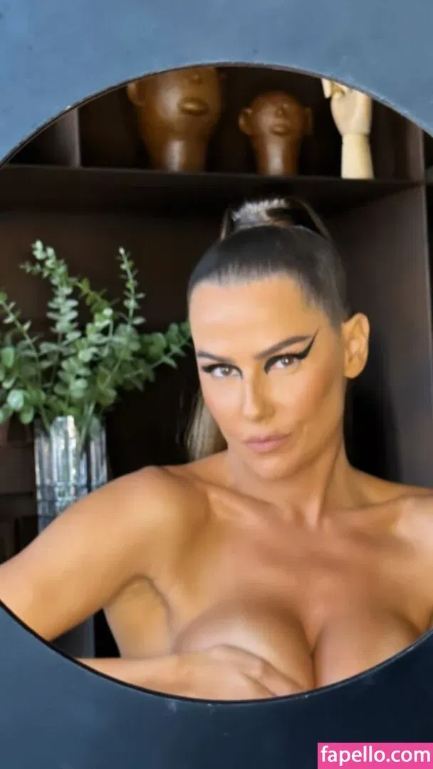 Deborah Secco Onlyfans Photo Gallery 