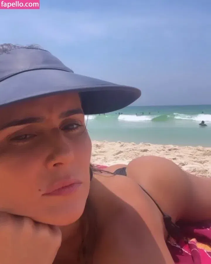 Deborah Secco Onlyfans Photo Gallery 