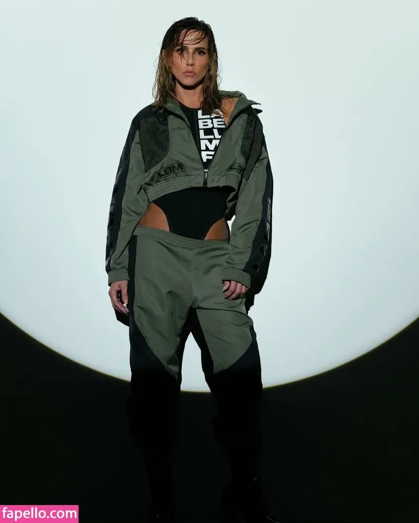 Deborah Secco Onlyfans Photo Gallery 