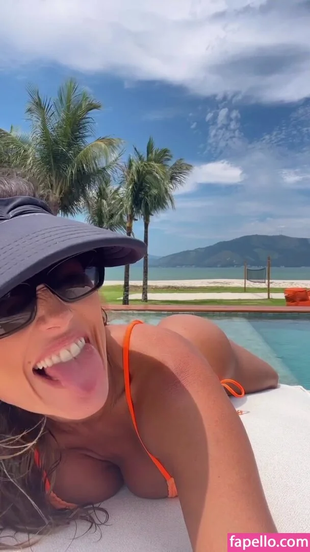 Deborah Secco Onlyfans Photo Gallery 