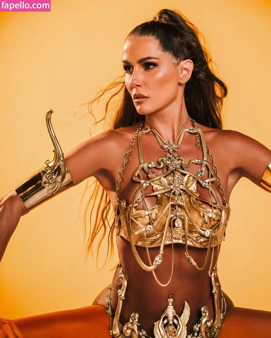 Deborah Secco Onlyfans Photo Gallery 