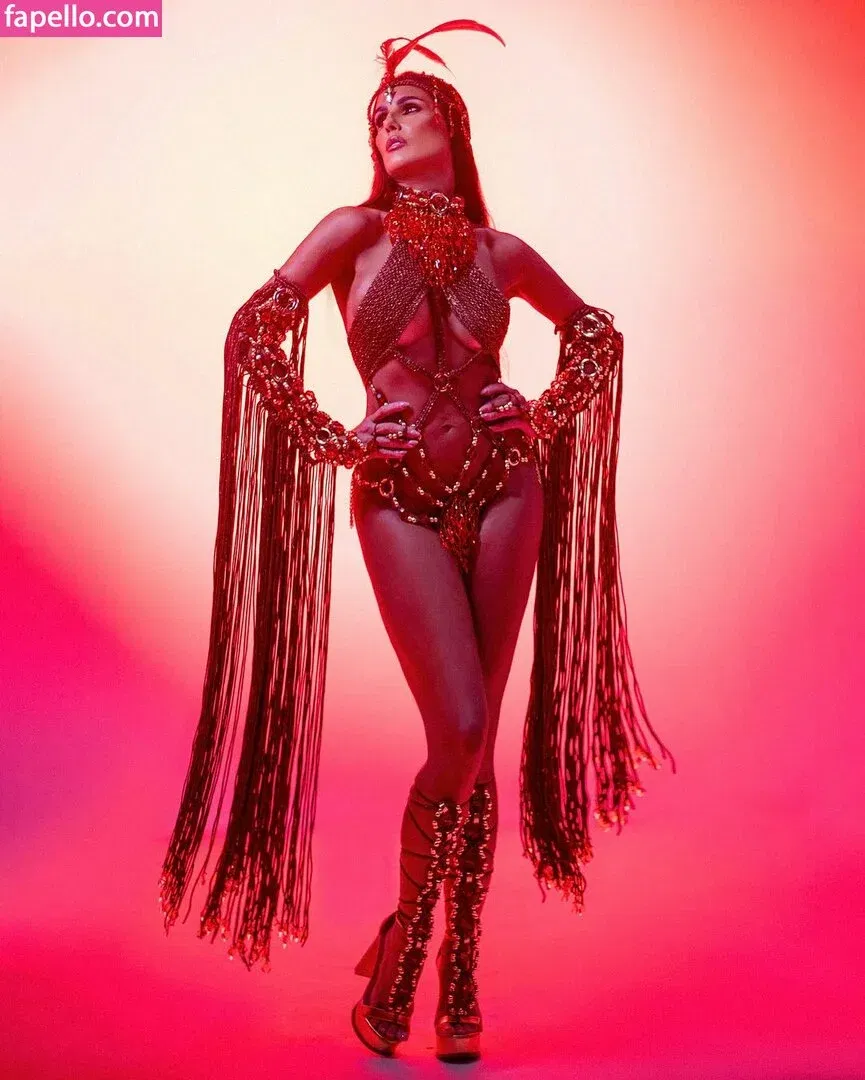 Deborah Secco Onlyfans Photo Gallery 