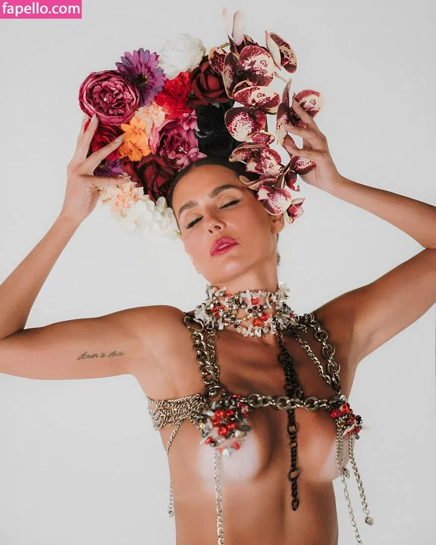 Deborah Secco Onlyfans Photo Gallery 