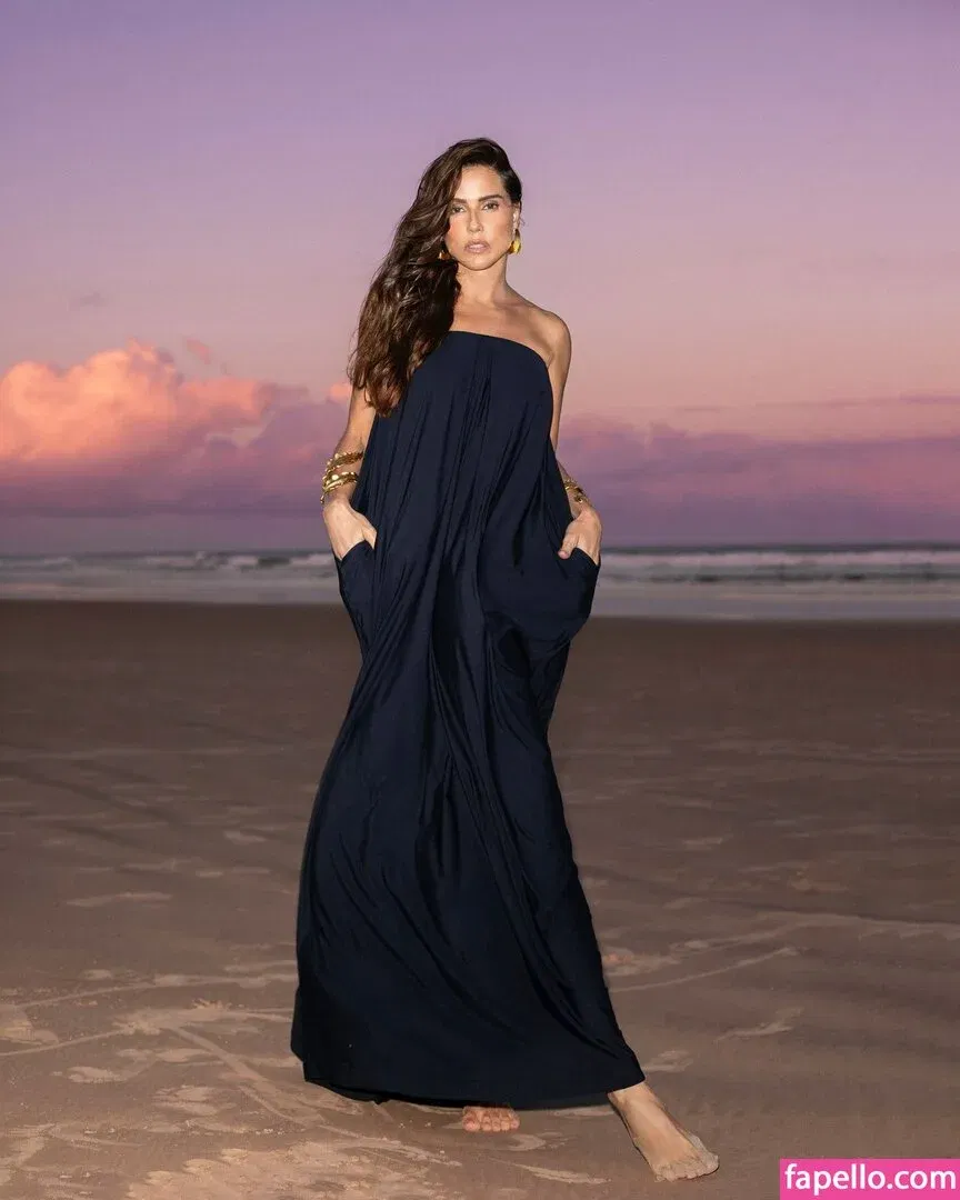 Deborah Secco Onlyfans Photo Gallery 