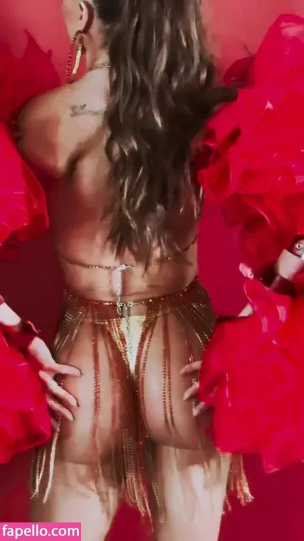 Deborah Secco Onlyfans Photo Gallery 