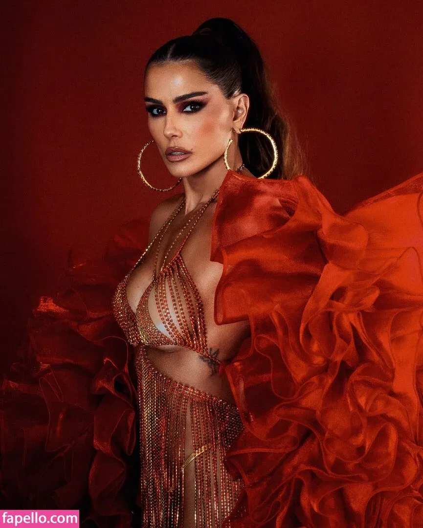 Deborah Secco Onlyfans Photo Gallery 