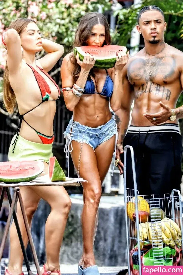 Deborah Secco Onlyfans Photo Gallery 