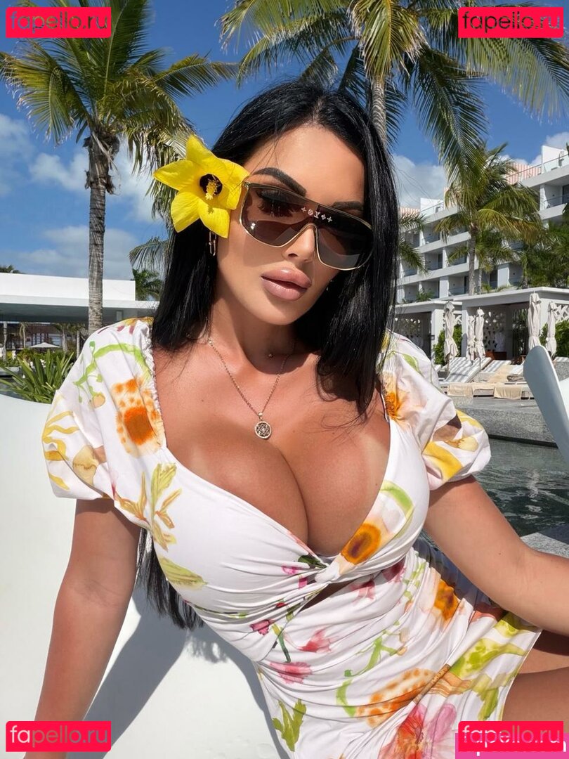 Evgeniya Donetsk / j__gri / j__gri2 / j_gri Onlyfans Photo Gallery 