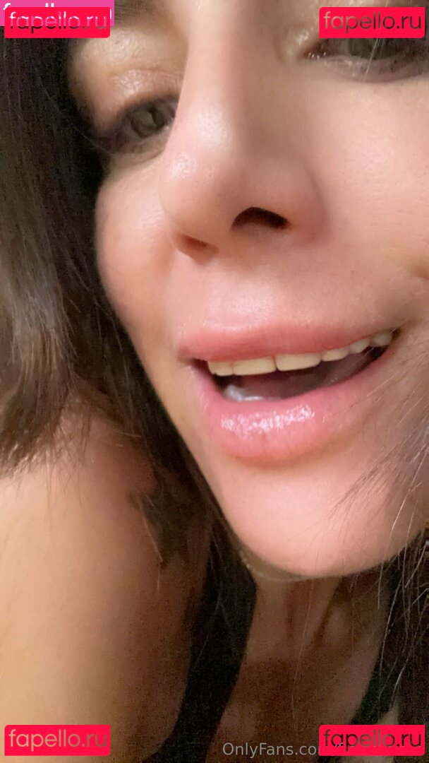 florjj / valeria.florjj Onlyfans Photo Gallery 