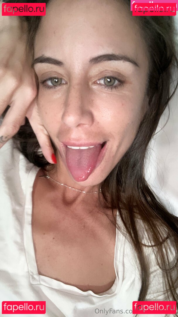 florjj / valeria.florjj Onlyfans Photo Gallery 