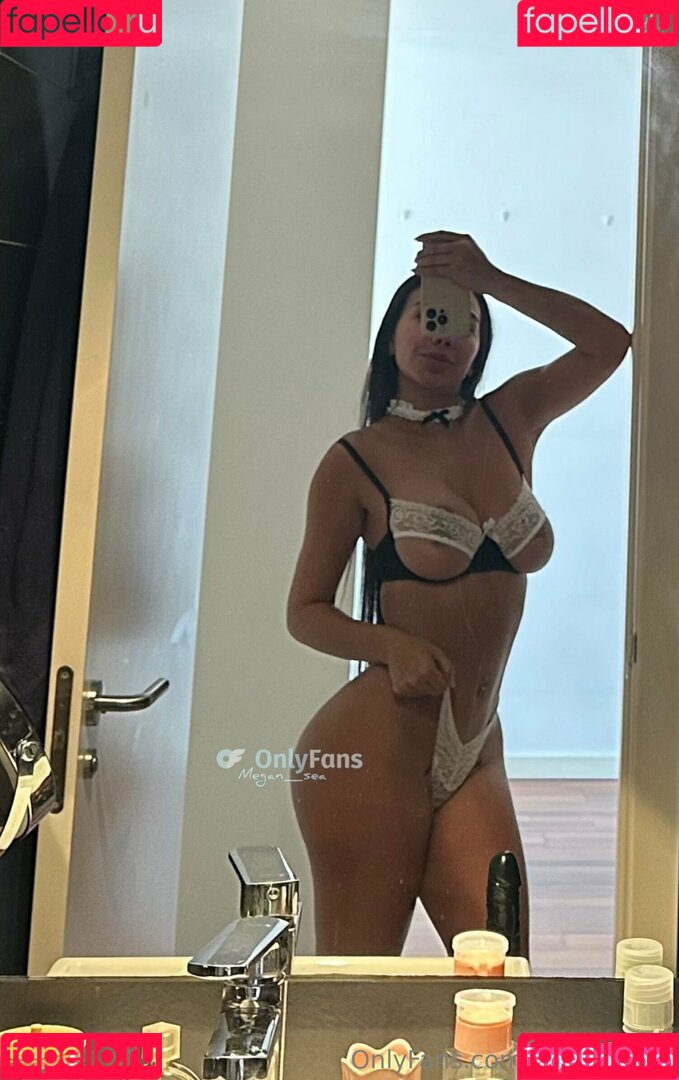 Gene Marquinez Onlyfans Photo Gallery 