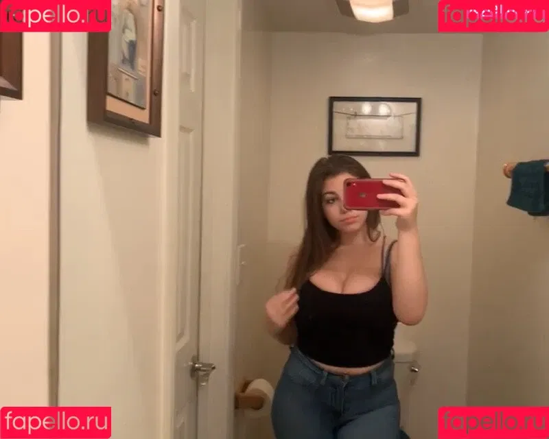 Talea Onlyfans Photo Gallery 