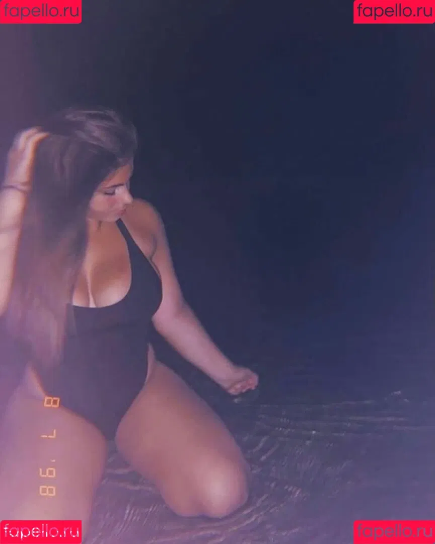 Talea Onlyfans Photo Gallery 