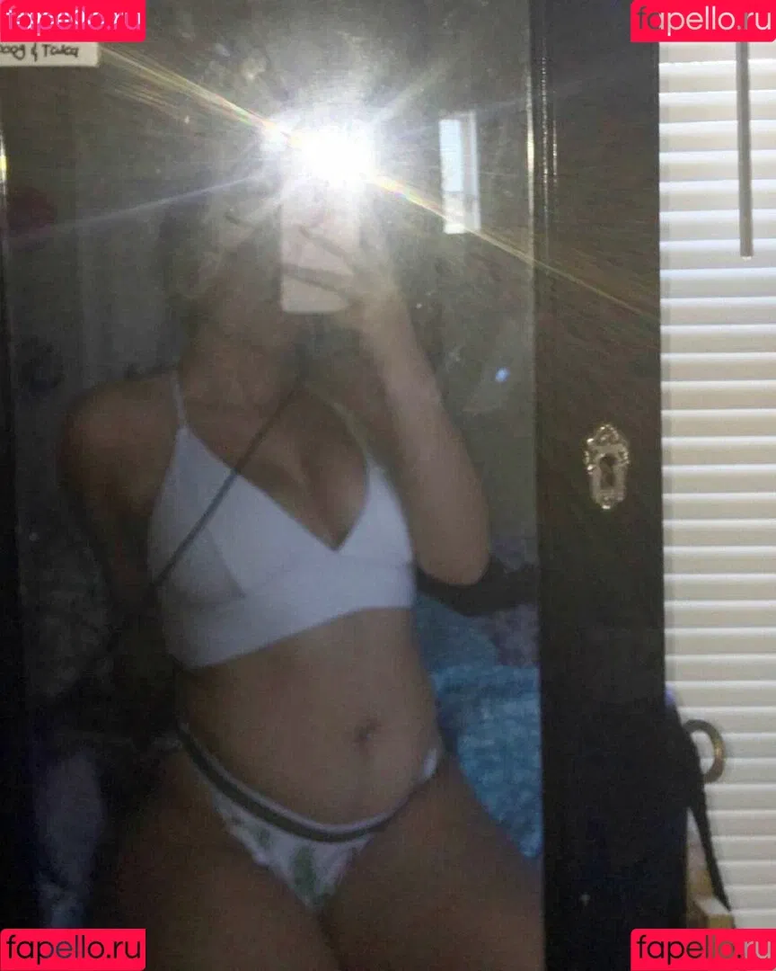Talea Onlyfans Photo Gallery 
