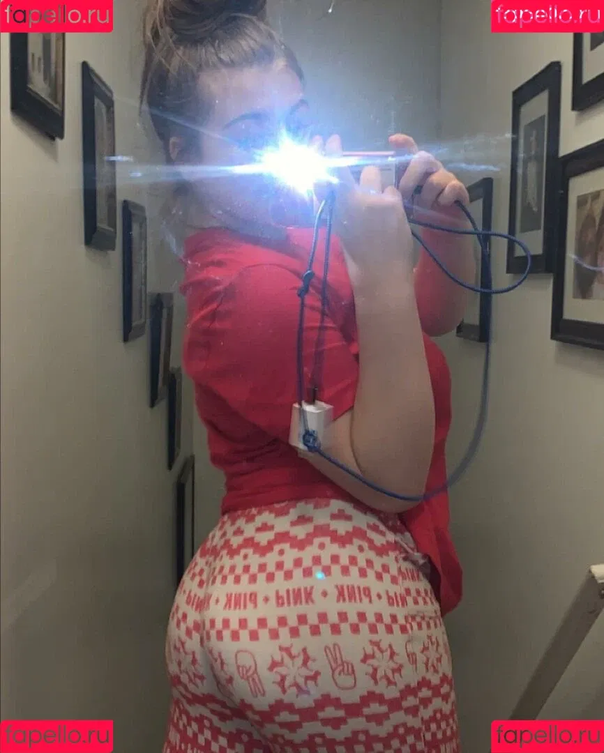 Talea Onlyfans Photo Gallery 