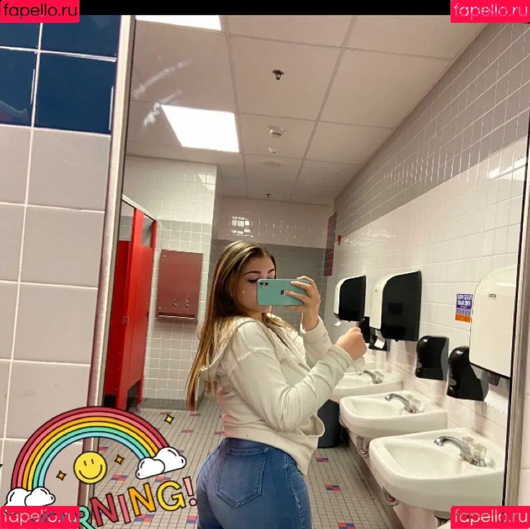 Talea Onlyfans Photo Gallery 