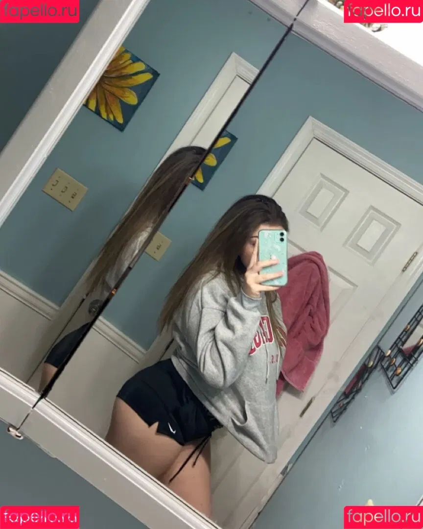 Talea Onlyfans Photo Gallery 