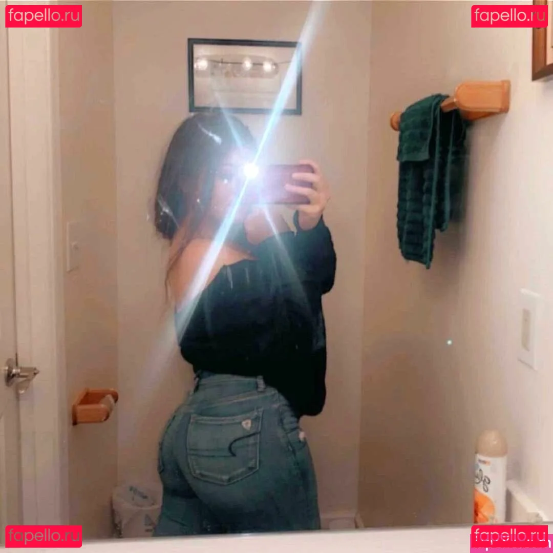 Talea Onlyfans Photo Gallery 