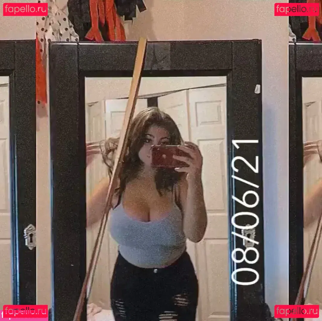 Talea Onlyfans Photo Gallery 