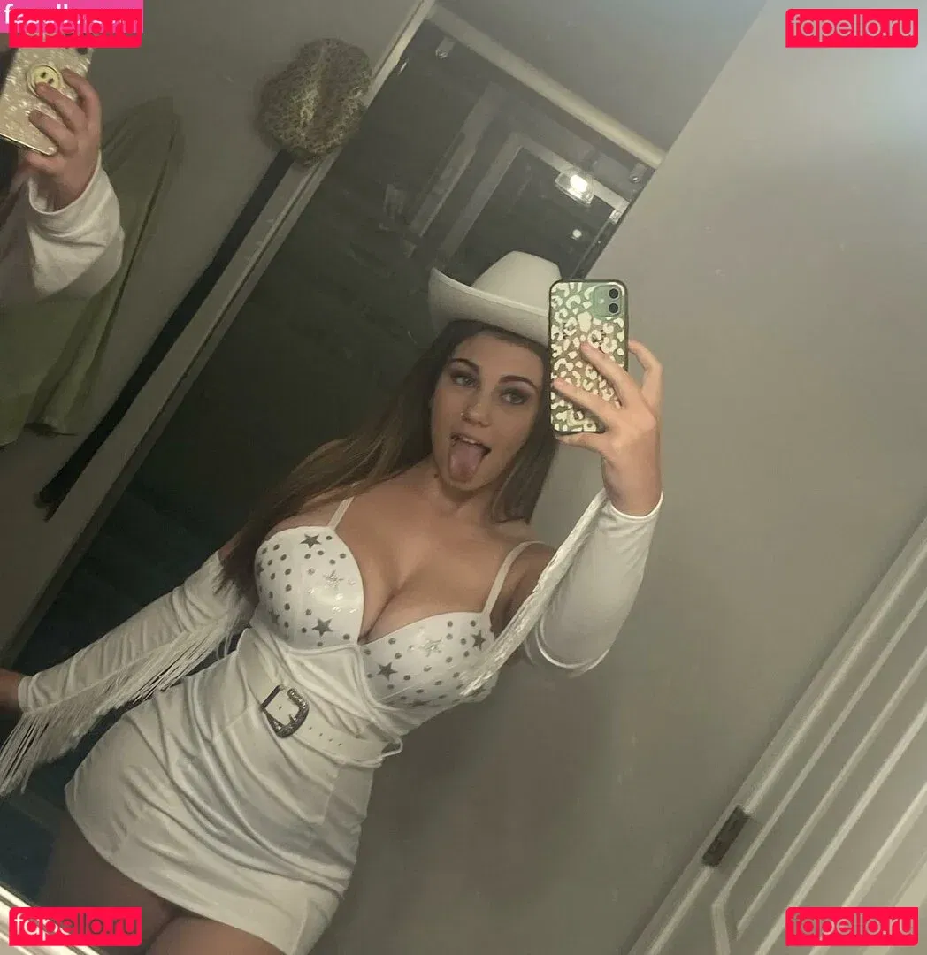 Talea Onlyfans Photo Gallery 