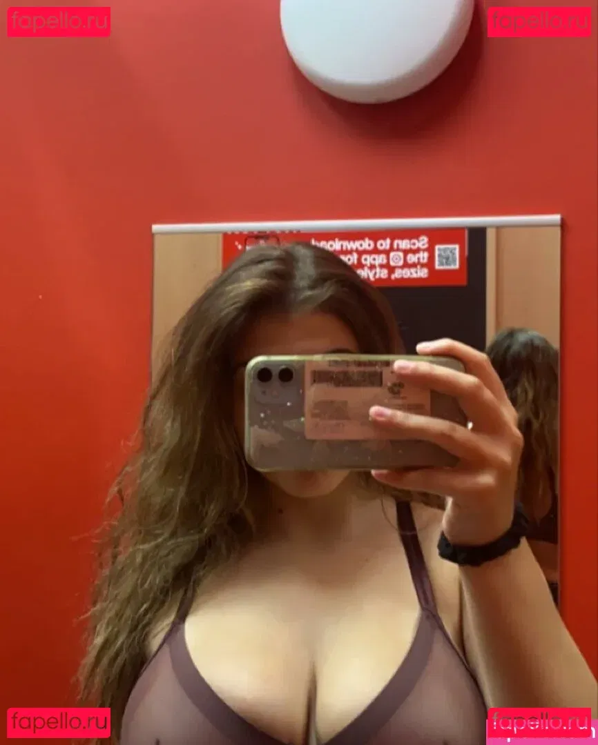 Talea Onlyfans Photo Gallery 