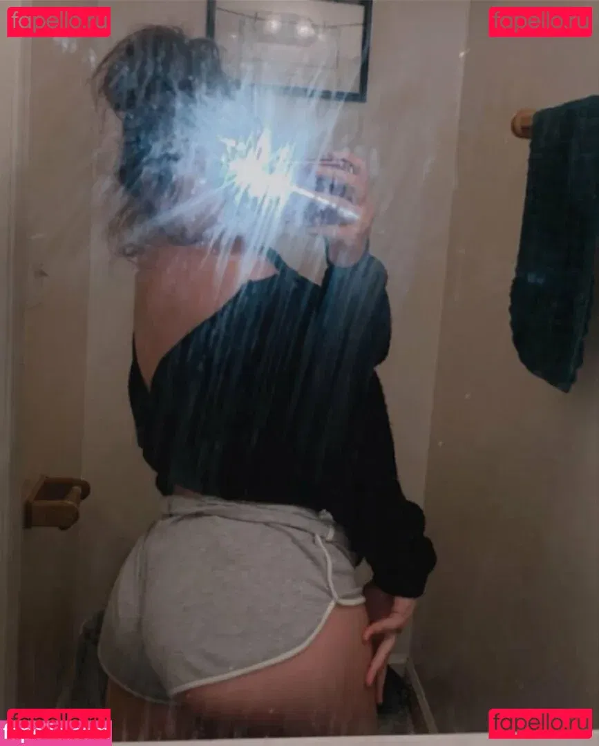 Talea Onlyfans Photo Gallery 