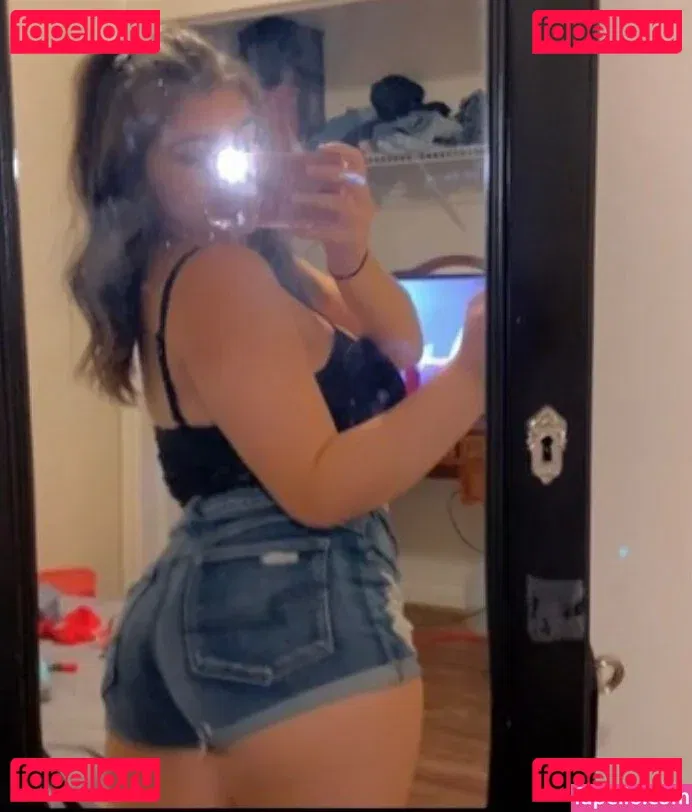 Talea Onlyfans Photo Gallery 