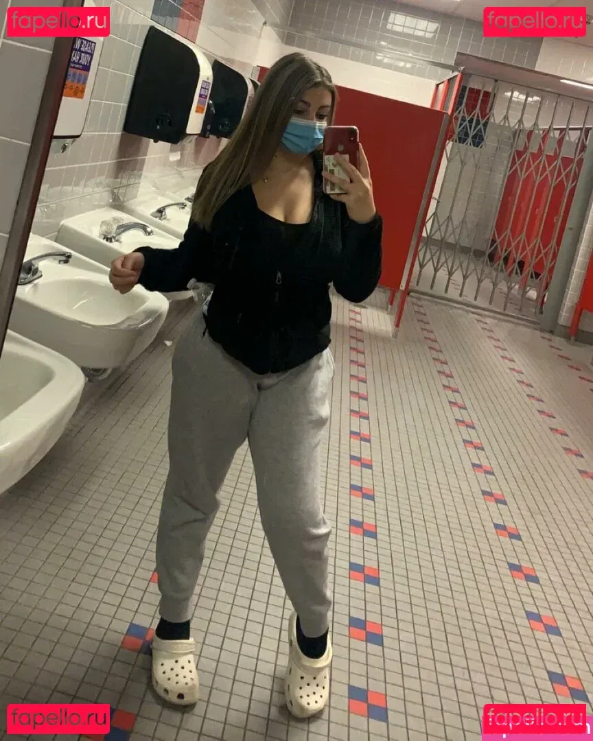 Talea Onlyfans Photo Gallery 