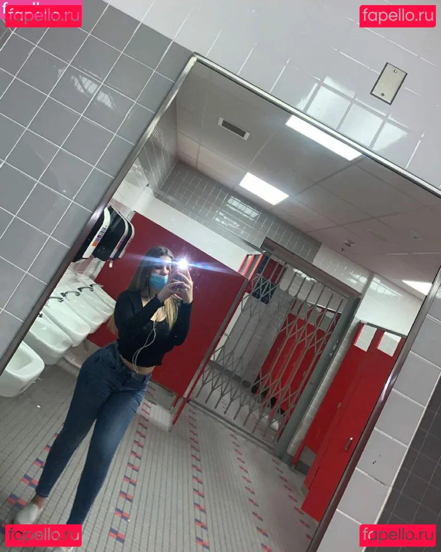 Talea Onlyfans Photo Gallery 