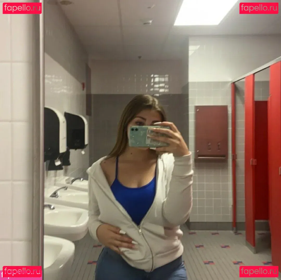 Talea Onlyfans Photo Gallery 