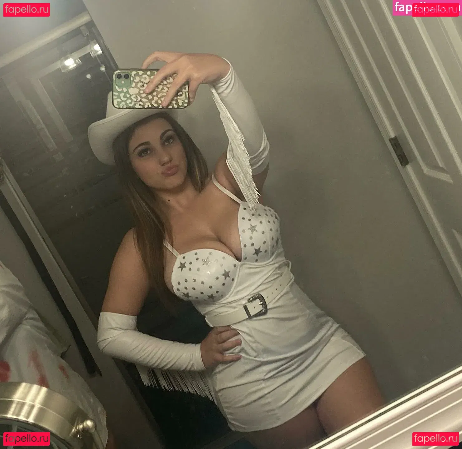 Talea Onlyfans Photo Gallery 