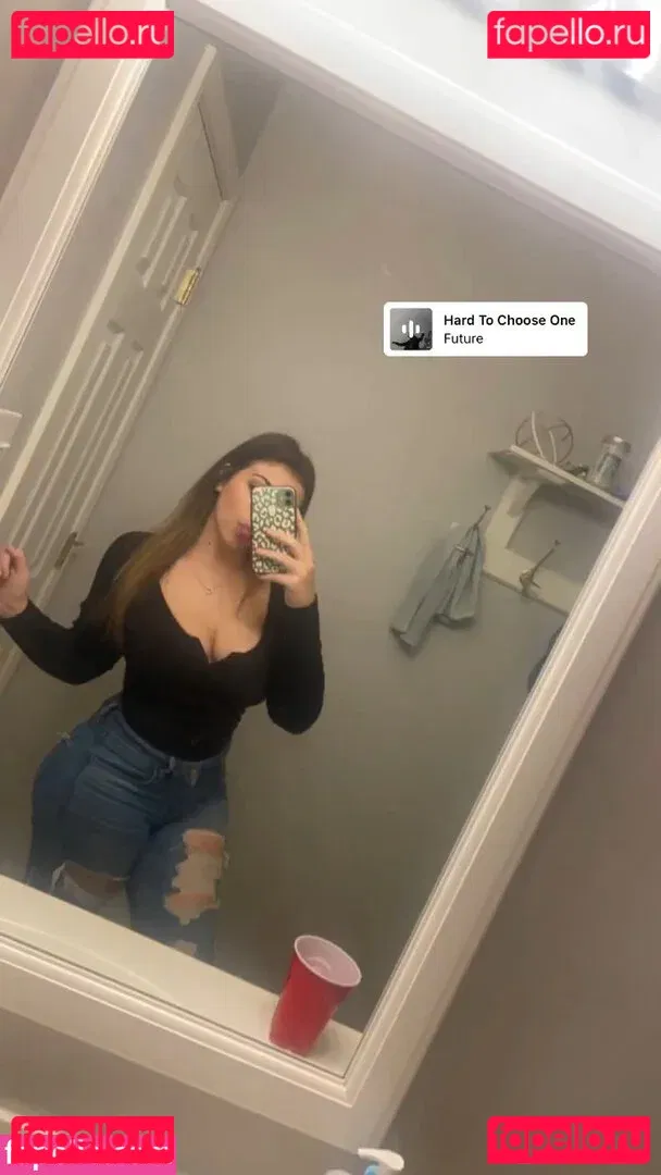 Talea Onlyfans Photo Gallery 