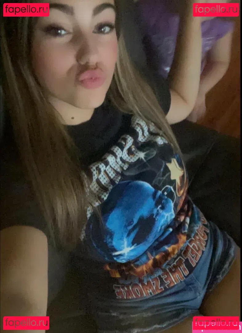 Talea Onlyfans Photo Gallery 