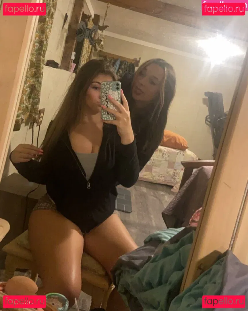 Talea Onlyfans Photo Gallery 