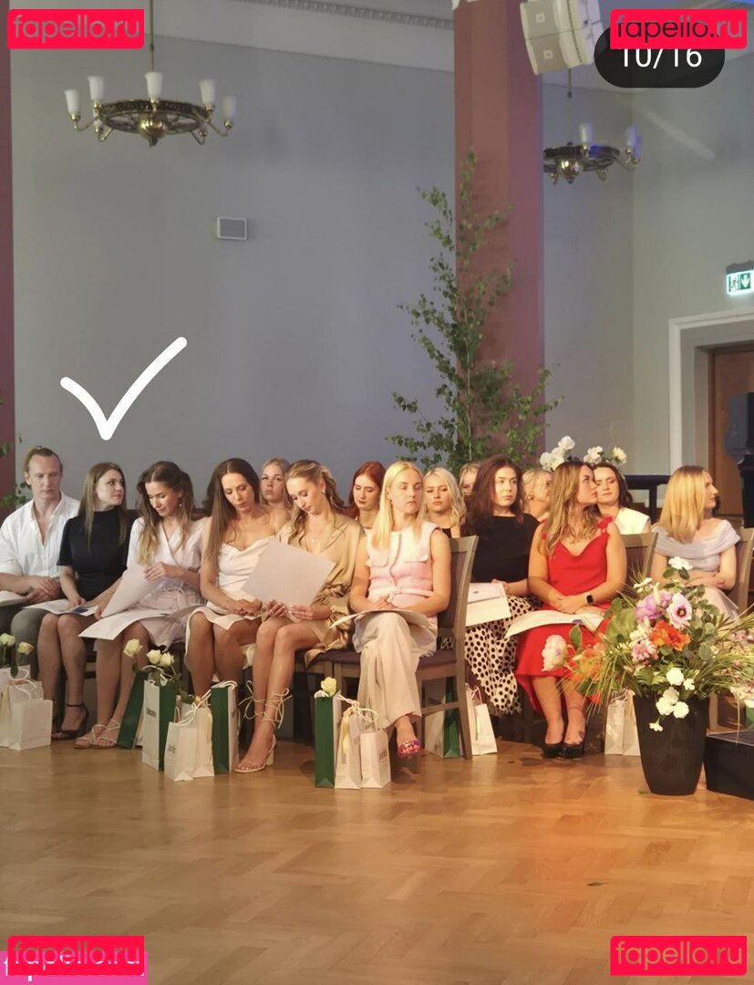 Viola Bailey / baileyviolet / violabailey_official Onlyfans Photo Gallery 