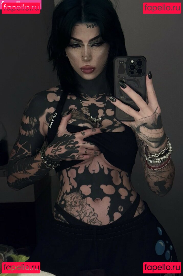 Comeovwhenur_ / comeovwhenursober Nude Onlyfans Photo 23