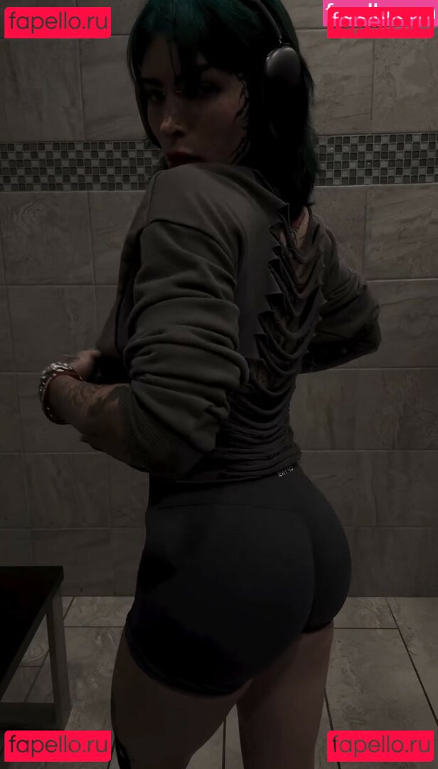 Comeovwhenur_ / comeovwhenursober Nude Onlyfans Photo 15